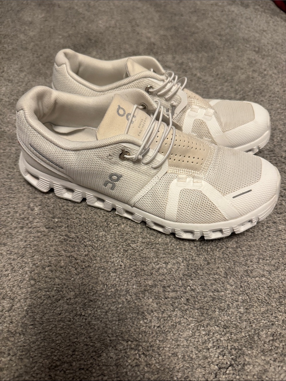 On Running Men’s Athletic Shoes in White